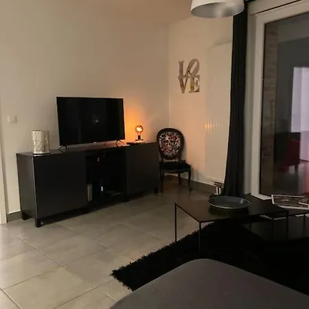 Apartment T2 - Balcon -15 Min Centre Et Allemagne *