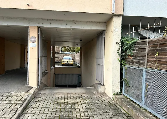 T2 - Balcon -15 Min Centre Et Allemagne アパート